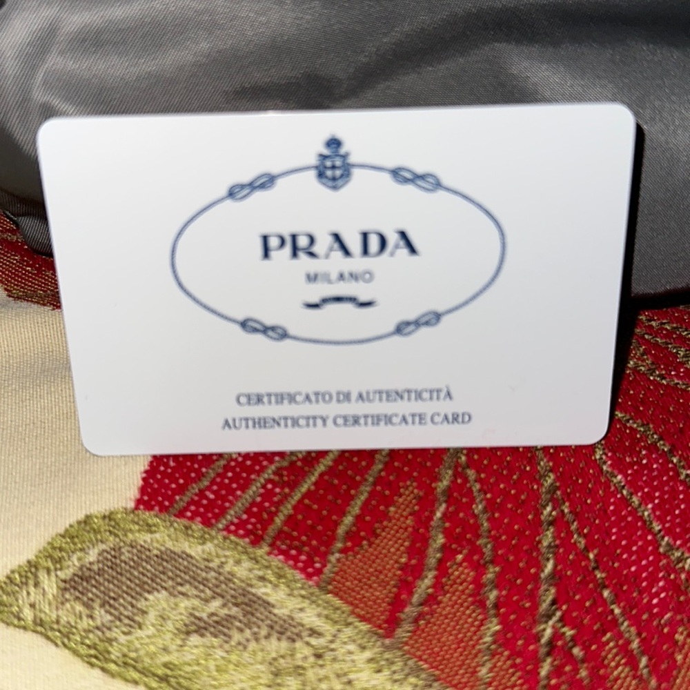 Prada Vela Mv175 With Authentication Certificate - image 6